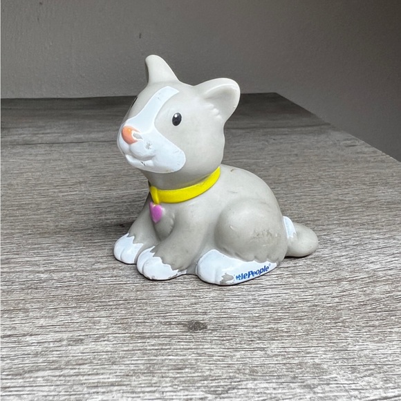 Little People Gray Kitty Cat Replacement 2012 Tessa Mattel 2” Cake Topper - Picture 2 of 11